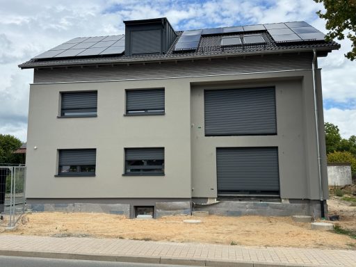 Wärmedämmung angebracht